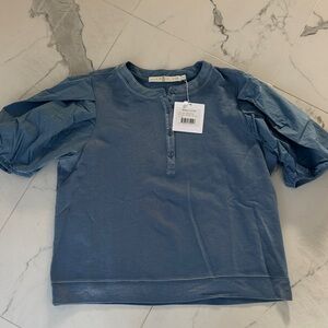 Marie Oliver Kaison top